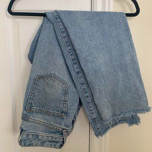 Brandy Melville Light Wash High-Waisted Jeans